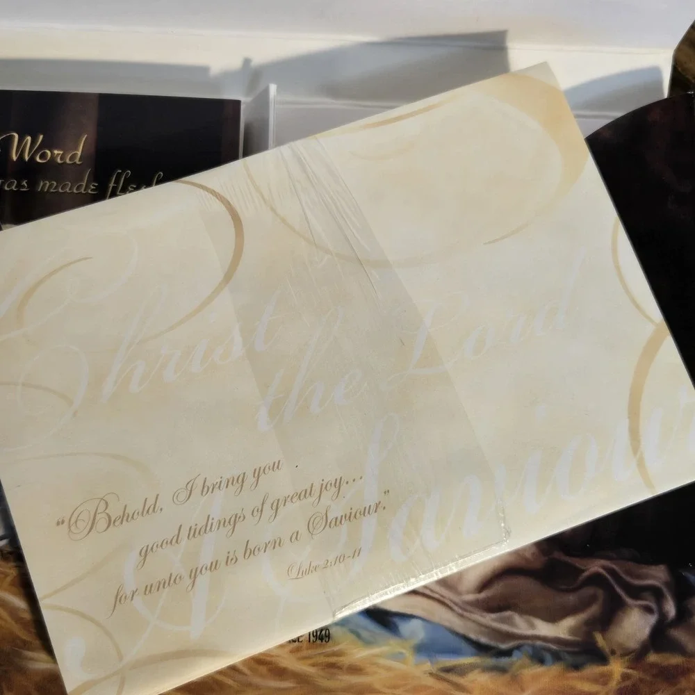 Leanin' Tree The Christmas Story Boxed Christmas Cards 20 Cards 22 Envelopes KJV
